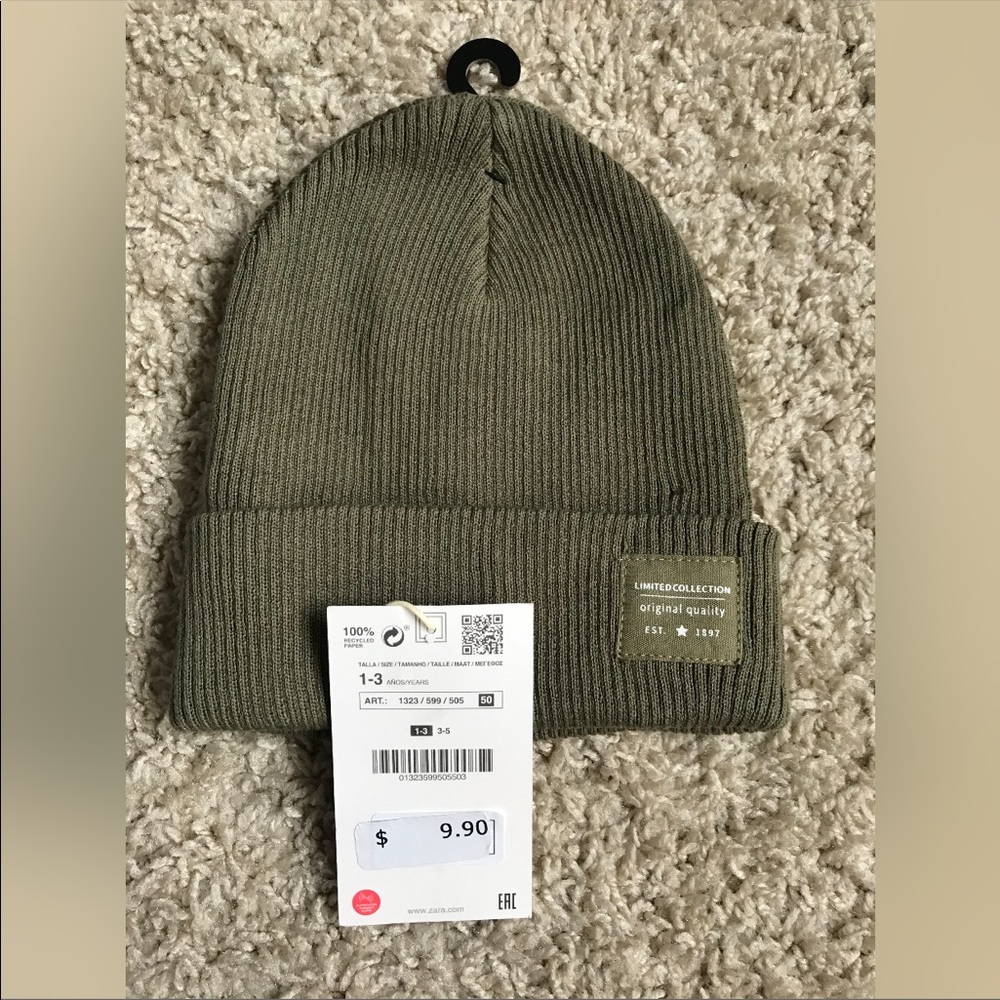 ZARA Beanie for kids